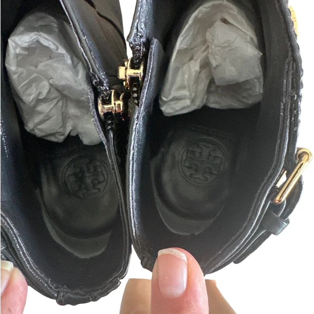 Tory Burch Milan 85mm Wedge Leather Booties Black Gold Logo Size 8